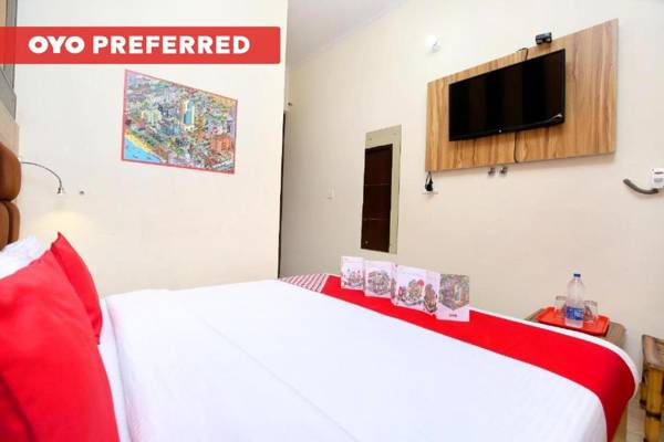 OYO 19778 Hotel Royal Shades