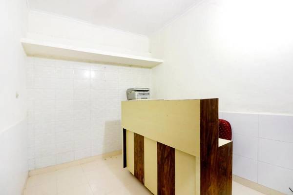 SPOT ON 44679 Hotel Samrat