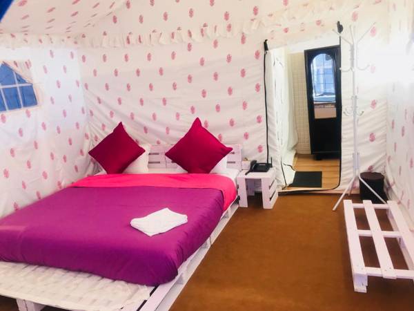 SnowDrop eco resort