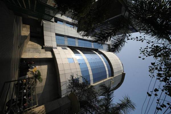 HOTEL PENINSULA GRAND