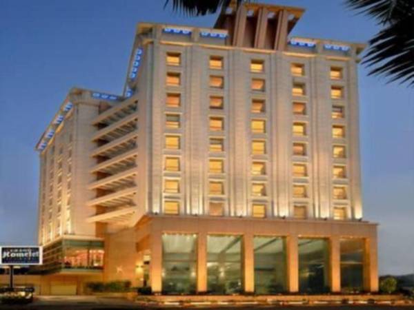 Sarovar Grand Hometel