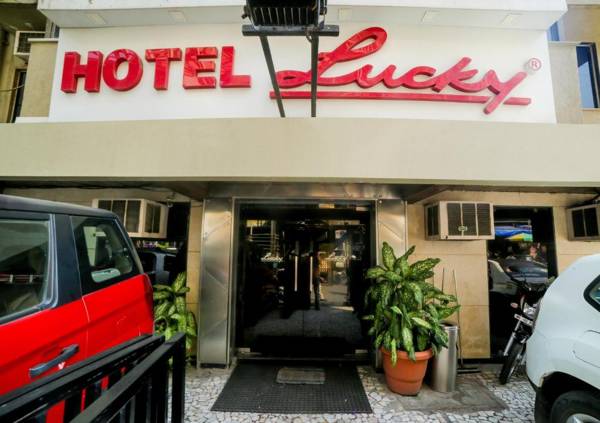 Lucky Hotel Bandra