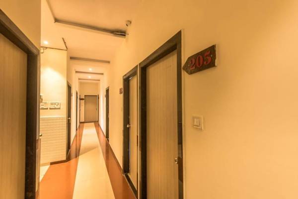 OYO 845 Hotel Kailash Park