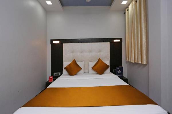 OYO 8181 Druv's Taj Palace