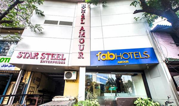 FabHotel Amour Andheri East