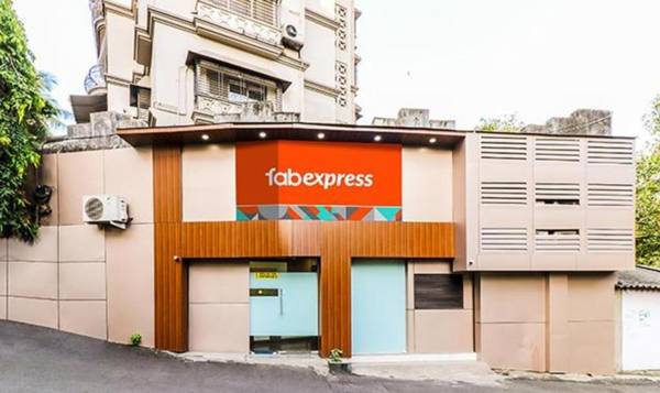 OYO 76447 Hotel Hill Park