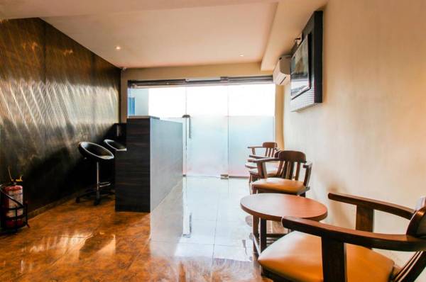 Hygeinic Airport Dormitory Near by BOM