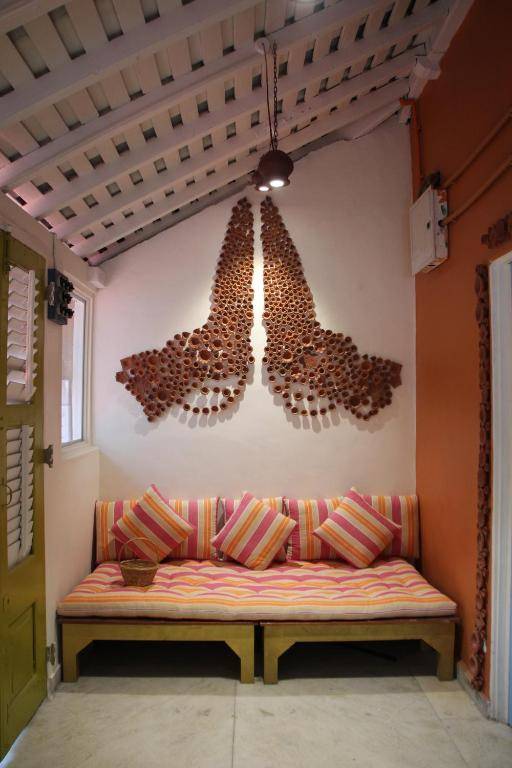 NAMASTEY MUMBAI BACKPACKERS