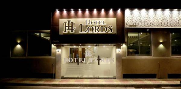 Hotel Lords Fort