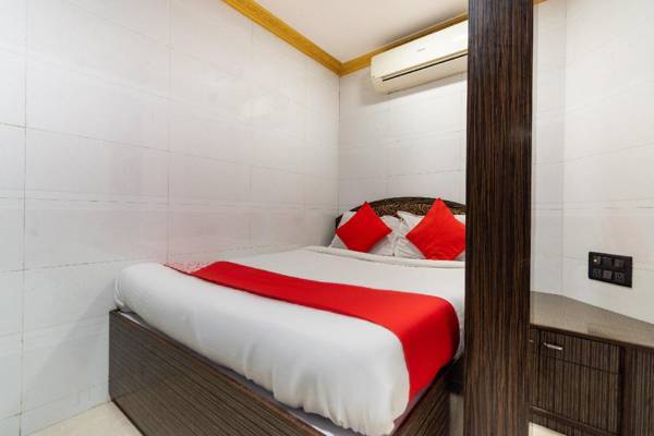 OYO 19353 Relax Guest House