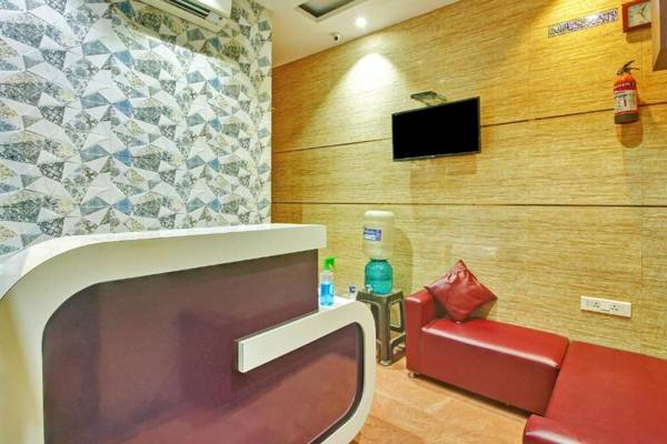 OYO 42741 Hotel Avenue Residency