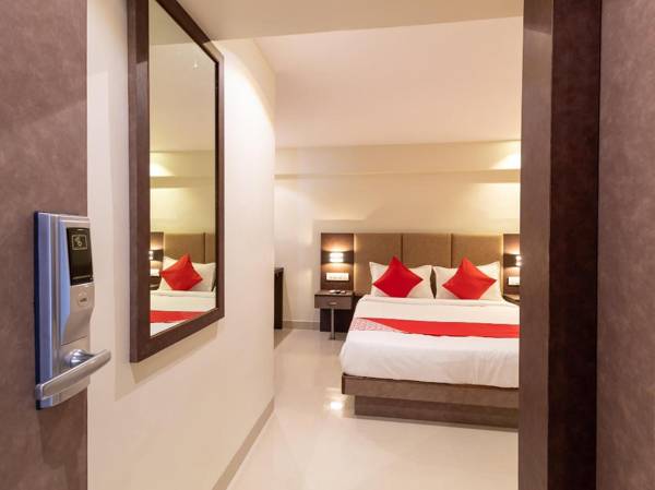 Collection O 81088 Hotel West Inn