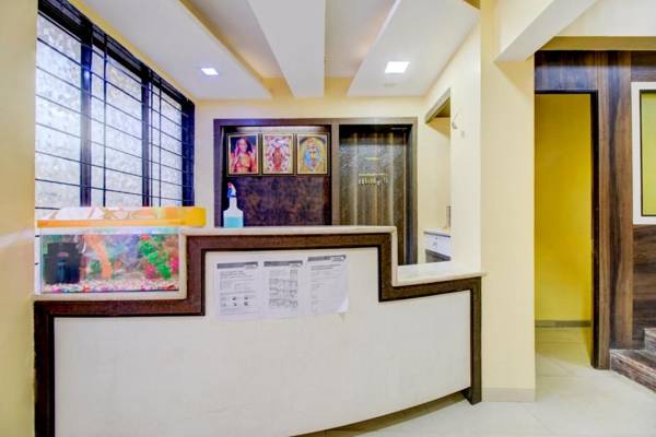 OYO 79316 Shree Sai Residency