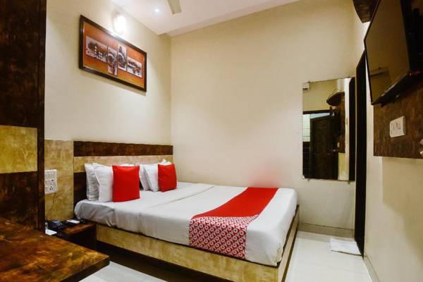 OYO 11511 Hotel Embassy Grand