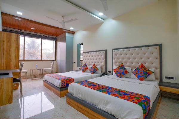 Capital O 62560 Hotel Zaid International