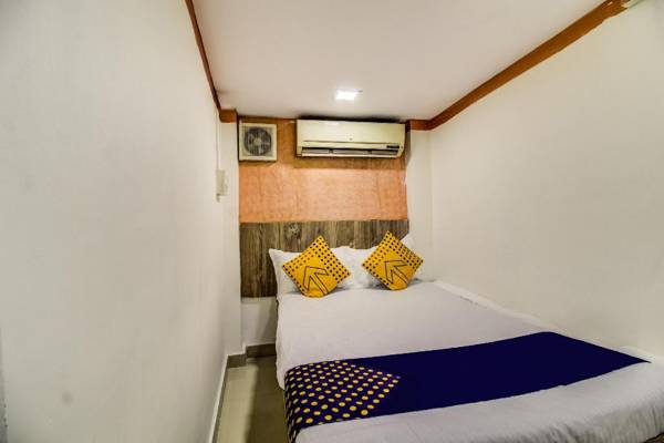 SPOT ON 65553 Star Royal