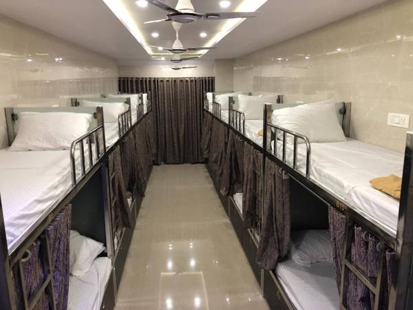 ELLIOTT INN A.C DORMITORY
