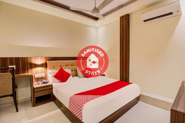 OYO 65661 Hotel Emerald Inn