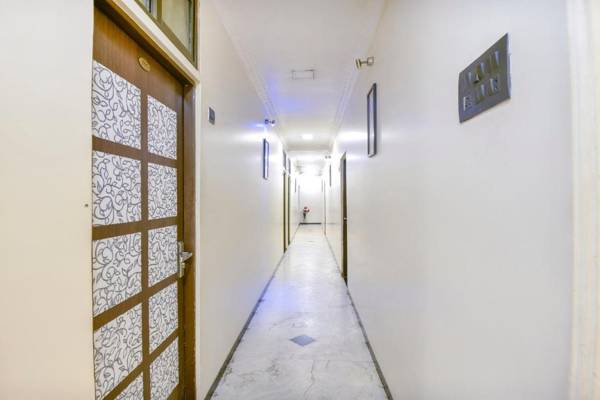 OYO 76488 Hotel Impex Residency
