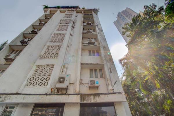 Capital O 76484 Hotel Balwas International