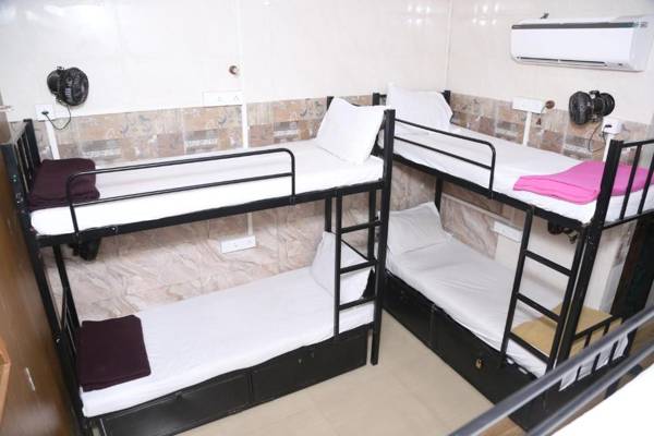 Super SleepWell Male-Female Hostel