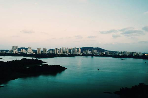 Hotel Naaz Executive Near T2 Airport