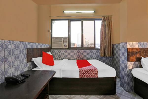 OYO 85599 Hotel Pakeeza