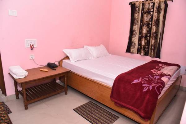 Deep Hotel Bodhgaya