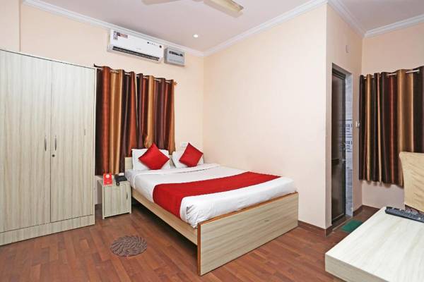 OYO Flagship 8346 LazyStays