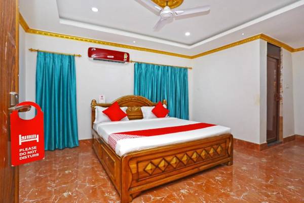 Collection O 61466 Hotel Royal Blue