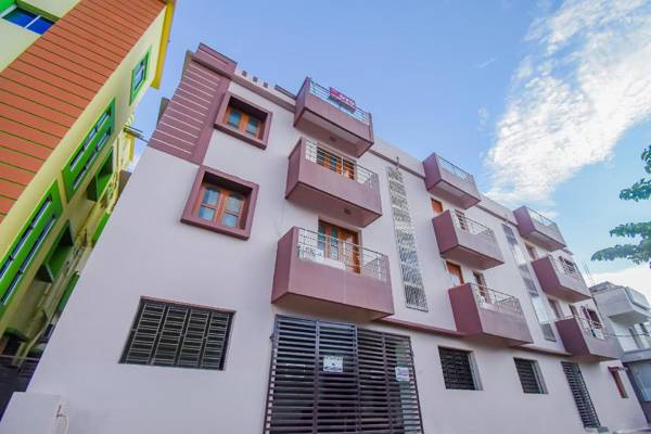 OYO Flagship 80170 Sai Shiv Residency