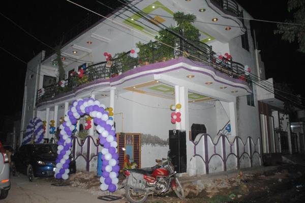 OYO HOME 83825 Chitransh Vihar Homestay