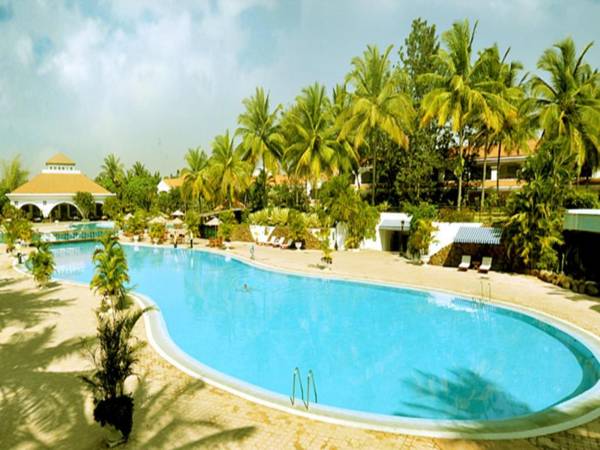 Golden Palms Hotel and Spa Bangalore