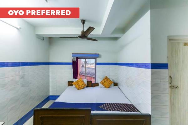 OYO 1161 Hotel Golden Residency