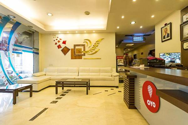 OYO 1161 Hotel Golden Residency