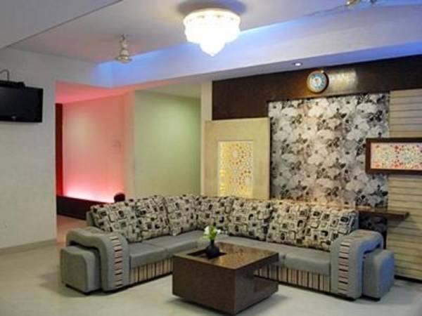 Hotel Enzo International