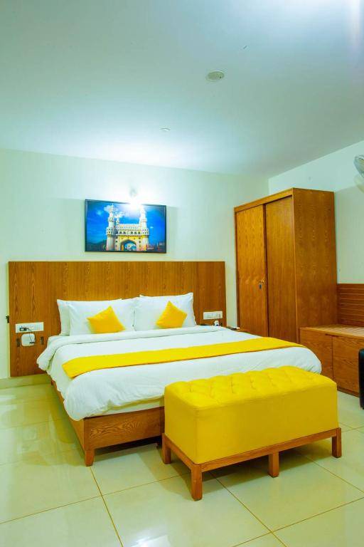 Northern Suites-I @ E Block