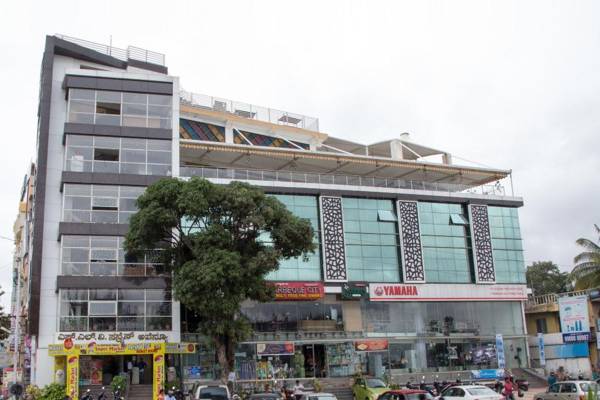 Collection O 5898 Checkin Residency