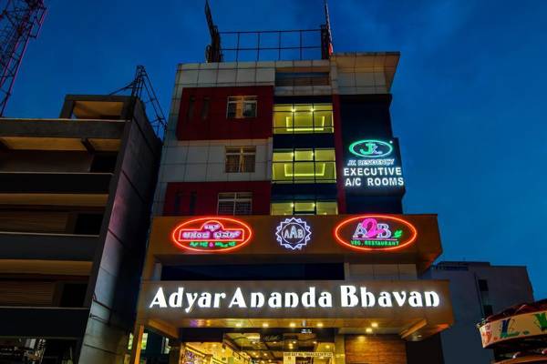 Capital O 15950 J K Residency