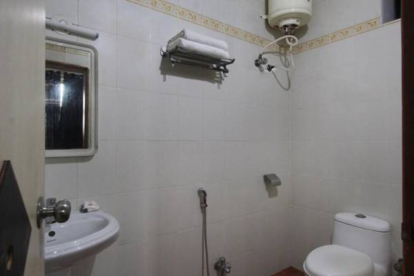 OYO Collection O 16107 N R Residency