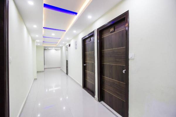 Hotel Windsor Castle Inn Brigade Rd