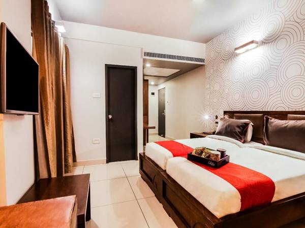 Collection O 30067 Hotel Palmtree