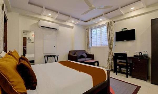 FabHotel Amazing Inn