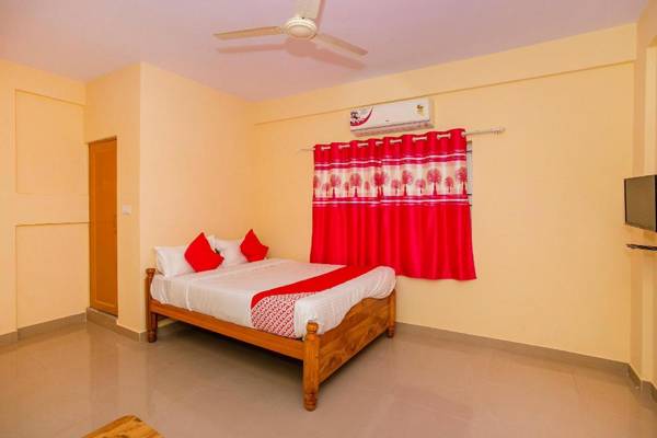 OYO 25032 Seven Hills Guestline