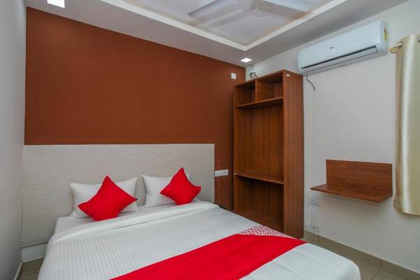 OYO Flagship 14397 Varcity Phi Pavilion