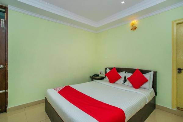 OYO 25121 Bns Lodge
