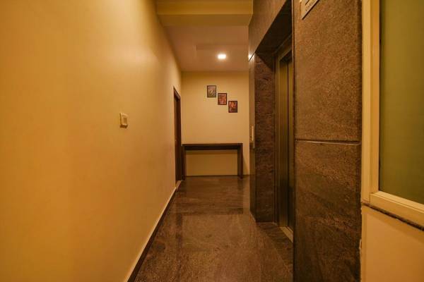 FabHotel Royal Serenity