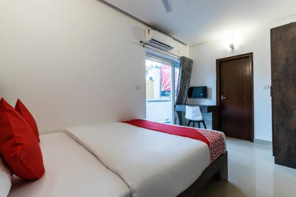 OYO 14203 Chetana Inn