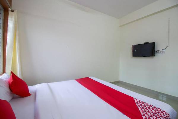 OYO Flagship 67007 Manyu Inn