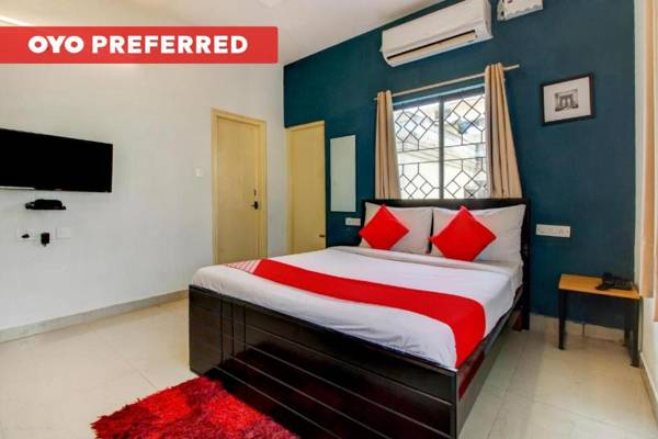 OYO 74308 Kings Suites